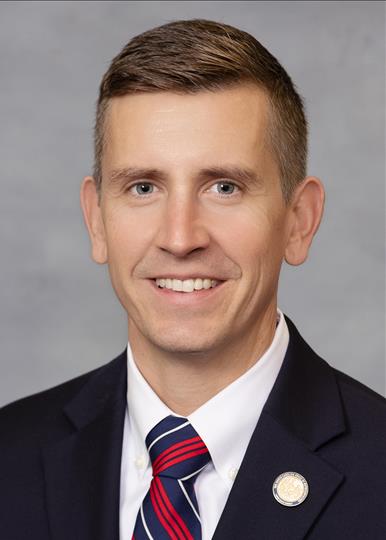 Headshot of  Jonathan L. Almond