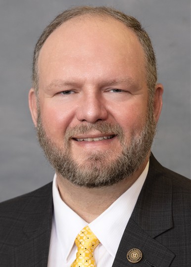 Headshot of  Ralph Hise